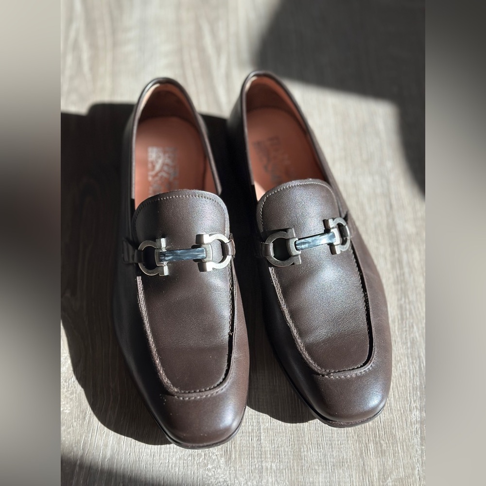 Men's SALVATORE FERRAGAMO Shepard Marble Gancini Bit Brown Leather Loafer 8.5EE